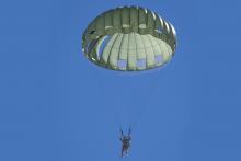 Round Canopy Parachute Team